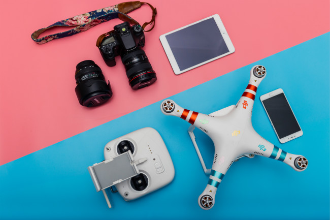 藍牙耳機、藍牙音響快遞到英國